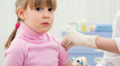 У ребенка осложнение от прививки полиомиелита